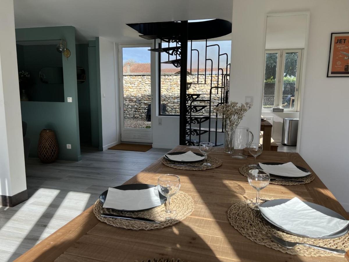 Вилла Maison De Campagne Entierement Climatisee Avec Grand Jardin Pressagny l'Orgueilleux Экстерьер фото